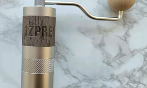 1Zpresso Q2 Review: The Best Hand Grinder for Travel?