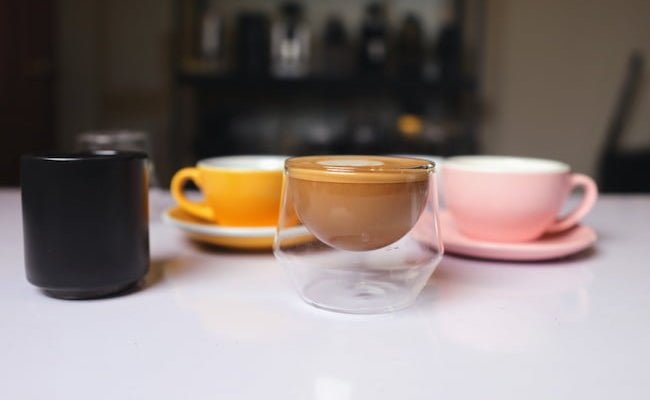 https://coffeechronicler.b-cdn.net/wp-content/uploads/2023/06/best-cups-for-latte-art.jpg