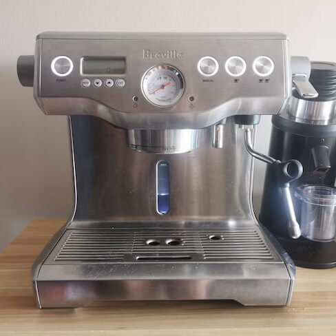 The most popular espresso machine #coffee #baristaexpress #coffeetok, breville espresso machine