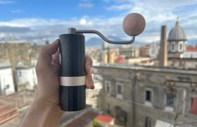 1zpresso q air Napoli background bokeh