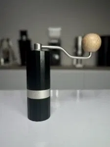 1zpresso q air on table