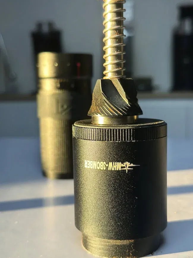 mhw-3bomber with POB